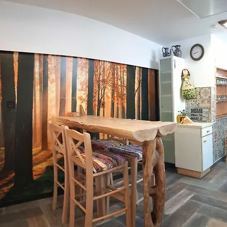 Meandros27 Cosy Countryside Rustic Semi Basement Apartament *